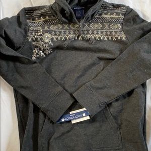 Embroidered sweatshirt